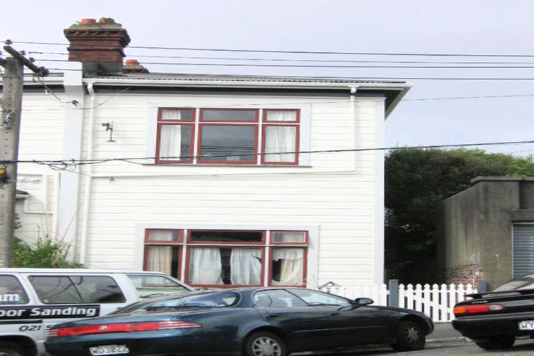 Photo of property in 35 Colombo Street, Newtown, Wellington, 6021