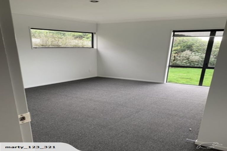 Photo of property in 52 Cunliffe Street, Churton Park, Wellington, 6037