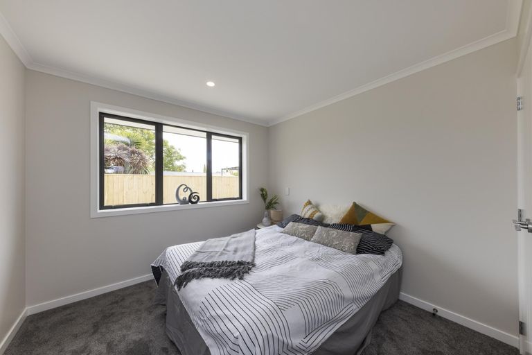 Photo of property in 107a Queen Street West, Levin, 5510