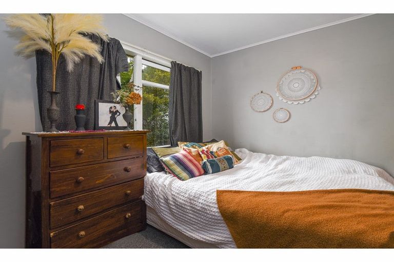 Photo of property in 8 Fairview Road, Western Heights, Rotorua, 3015