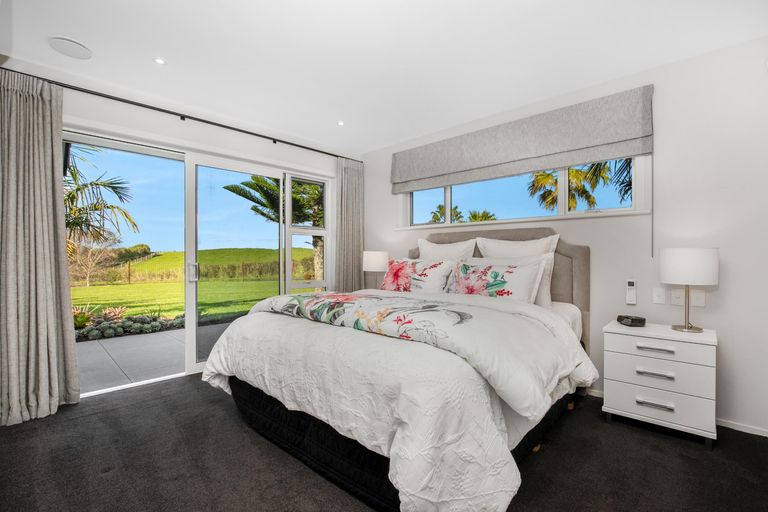 Photo of property in 129 Ostrich Farm Road, Pukekohe, 2676