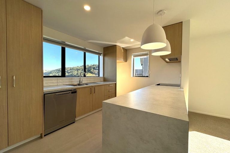 Photo of property in 81 Holystone Road, Whitby, 5024