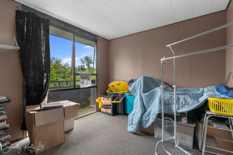 Photo of property in 185 Hurndall Street West, Maungaturoto, 0520