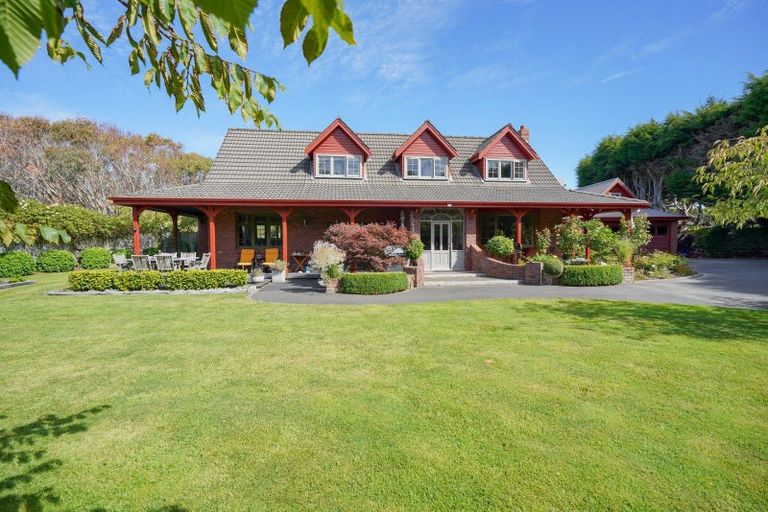 Photo of property in 221 Dunns Road, Otatara, Invercargill, 9879