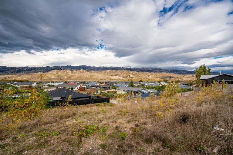 Photo of property in 25b Missy Crescent, Mount Pisa, Cromwell, 9383