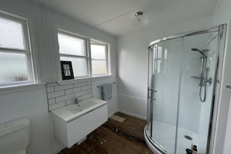 Photo of property in 4 Cemetery Road, Tapanui, 9522