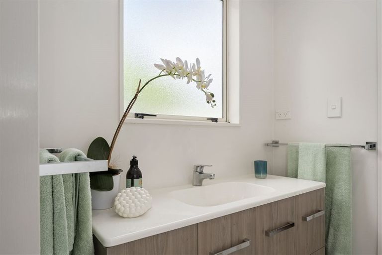 Photo of property in 9b Kaniere Street, Mount Maunganui, 3116