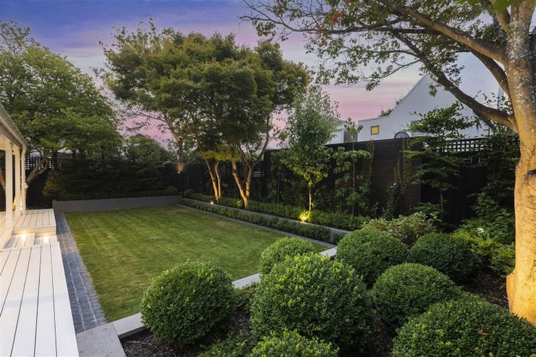 Photo of property in 205 Blighs Road, Strowan, Christchurch, 8052