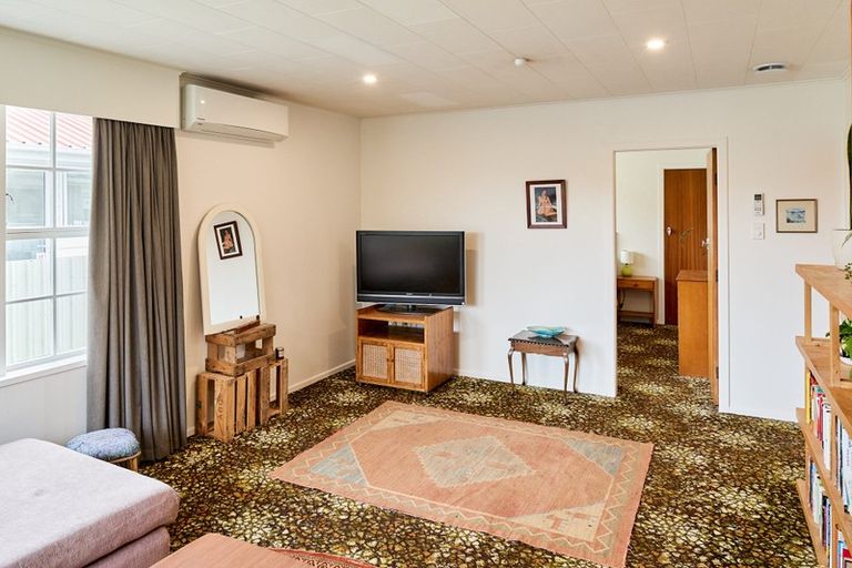 Photo of property in 257 Waterloo Road, Fairfield, Lower Hutt, 5011