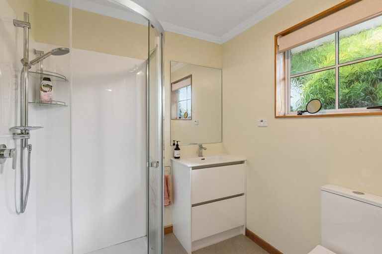 Photo of property in 3 Horopito Road, Waikanae, 5036
