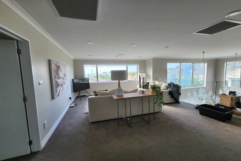 Photo of property in 89b William Bayes Place, Red Beach, 0932