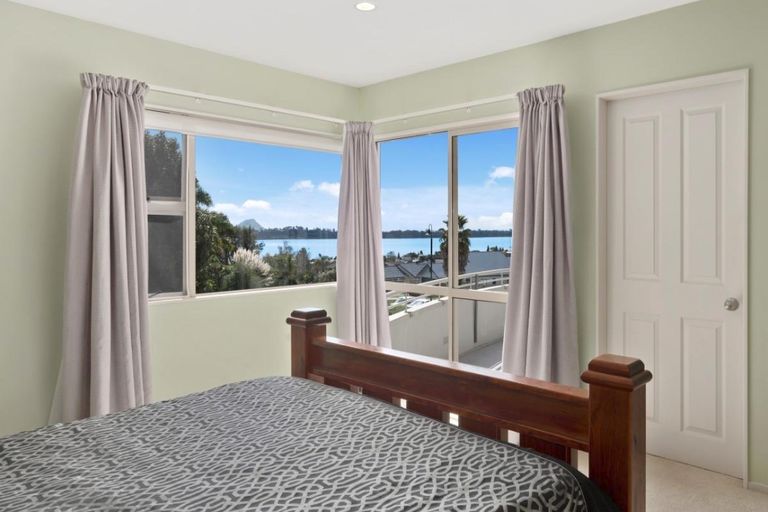 Photo of property in 53 Homestead Place, Welcome Bay, Tauranga, 3112