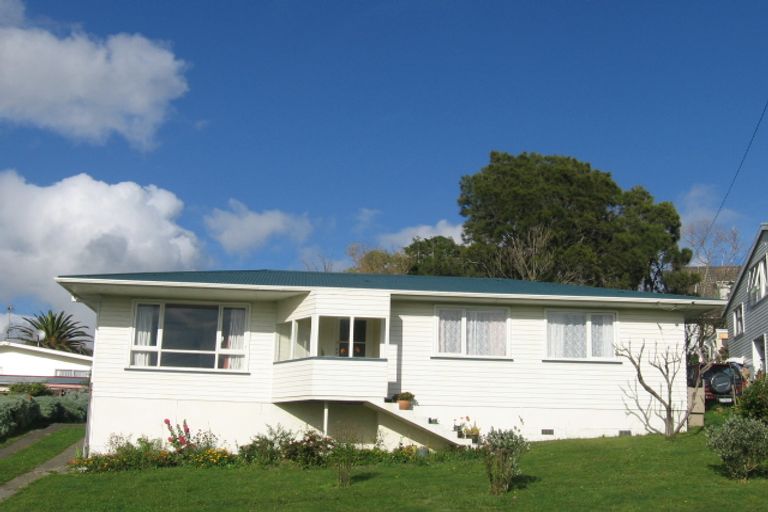 Photo of property in 88 Astrolabe Street, Cannons Creek, Porirua, 5024