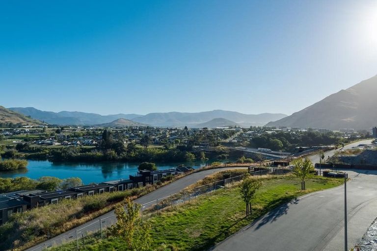 Photo of property in 4 Northview Terrace, Kawarau Falls, Queenstown, 9300