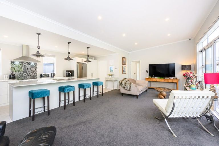 Photo of property in 39 Rainforth Street, Roslyn, Palmerston North, 4414