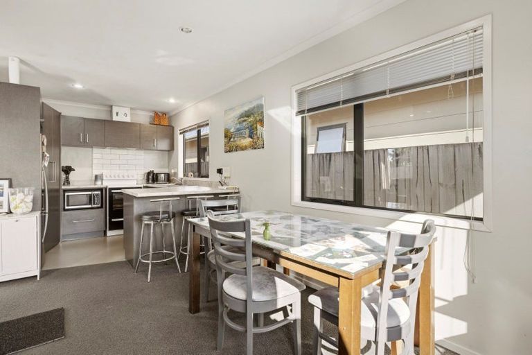 Photo of property in 88a Eversham Road, Mount Maunganui, 3116