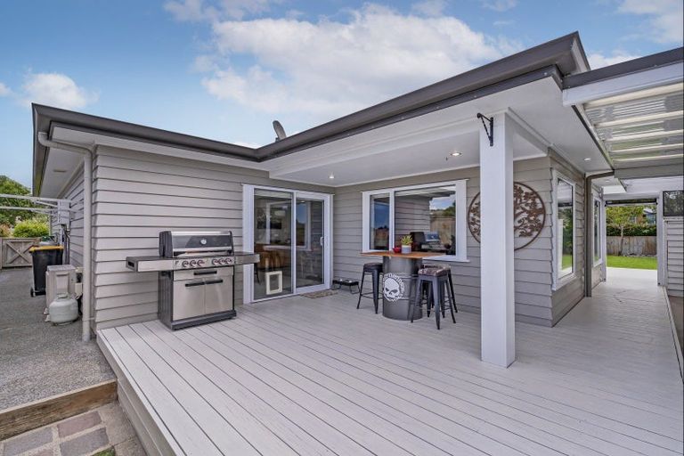 Photo of property in 142 Rowesdale Drive, Ohauiti, Tauranga, 3112