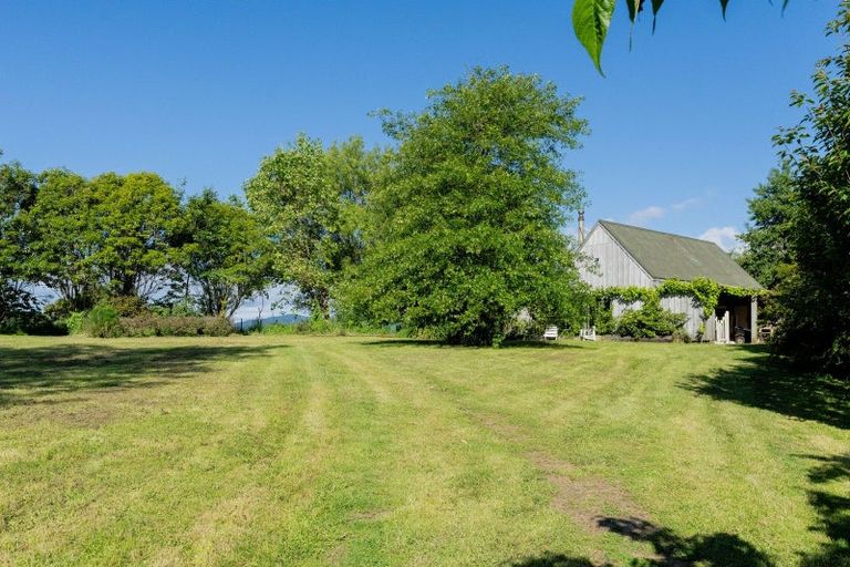 Photo of property in 140 Taylors Road, Otaki, 5583