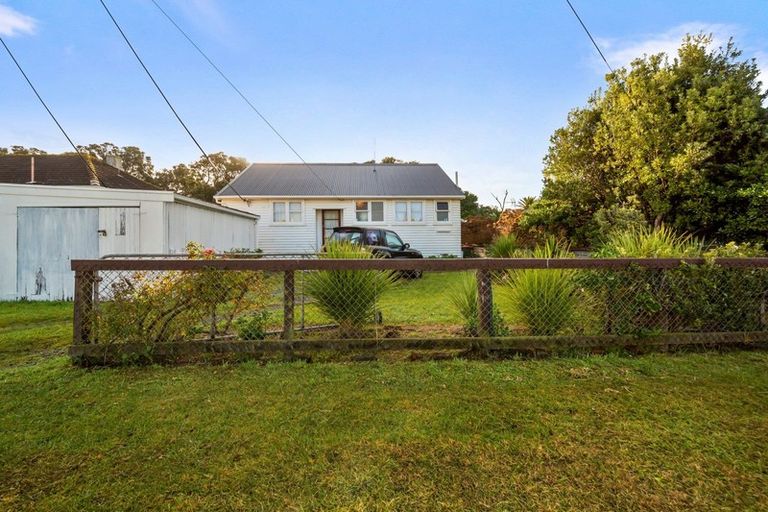 Photo of property in 6 Manchester Street, Patea, 4520