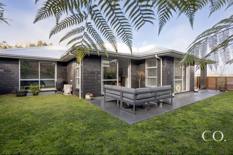 Photo of property in 284 Ballintoy Park Drive, Welcome Bay, Tauranga, 3175