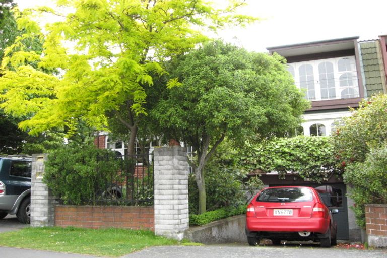 Photo of property in 2/228 Clyde Road, Burnside, Christchurch, 8053