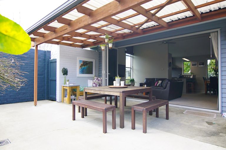 Photo of property in 8 Lifford Place, Awapuni, Palmerston North, 4412