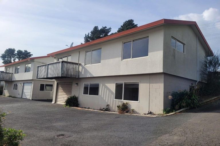 Photo of property in 170 Frankley Road, Frankleigh Park, New Plymouth, 4310