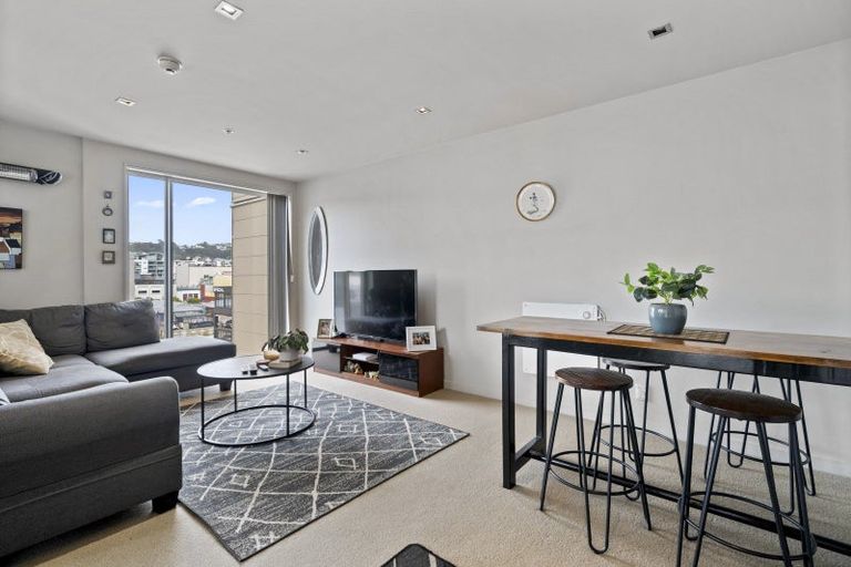 Photo of property in Monument Apartments, 6i/245 Wakefield Street, Te Aro, Wellington, 6011