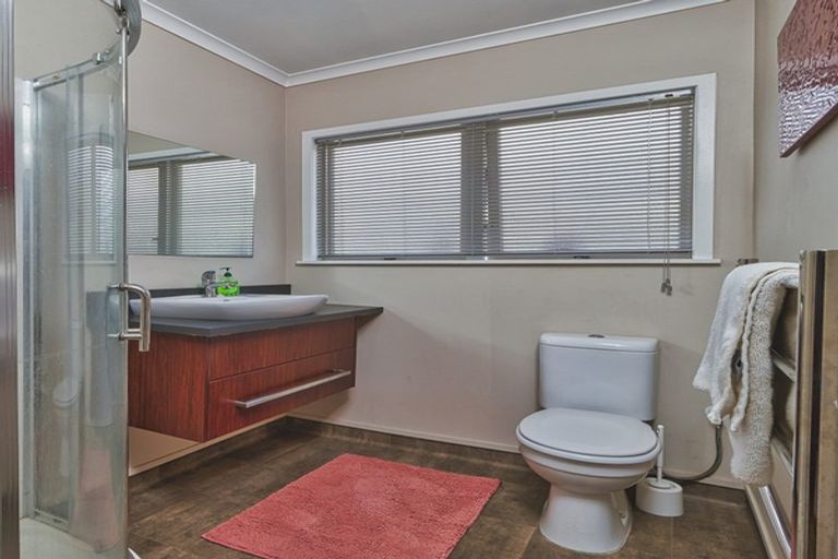 Photo of property in 56 Taradale Road, Marewa, Napier, 4110