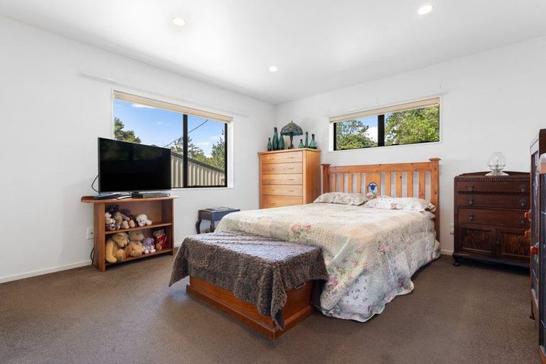 Photo of property in 41 Cloverfields Drive, Waimauku, 0812