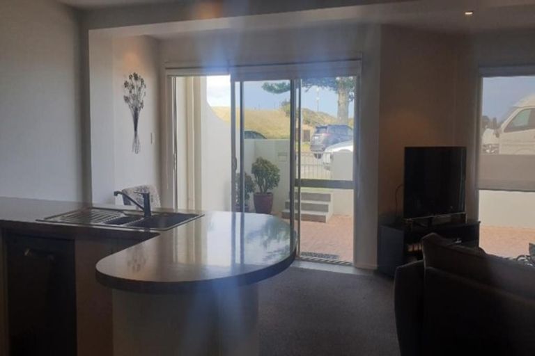 Photo of property in 1/45 Marine Parade, Mount Maunganui, 3116