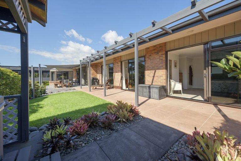 Photo of property in 77b Beach Road, Otumoetai, Tauranga, 3110