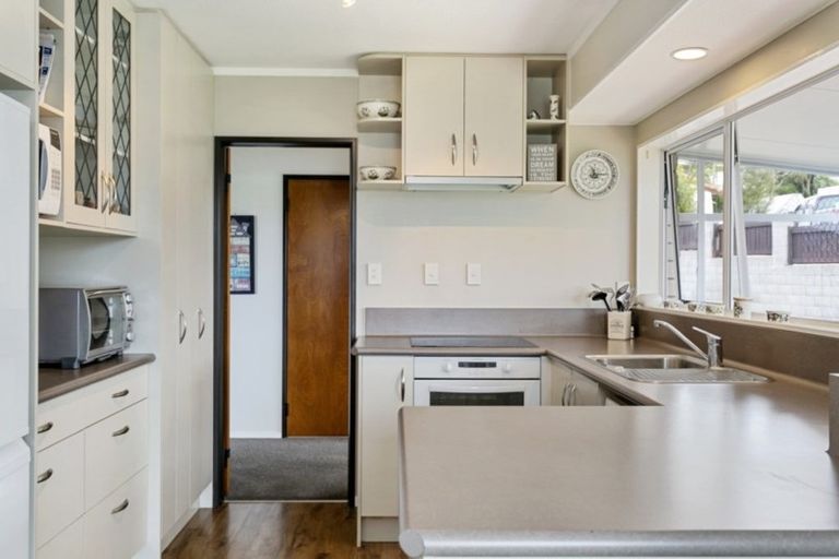 Photo of property in 96 Acacia Bay Road, Nukuhau, Taupo, 3330