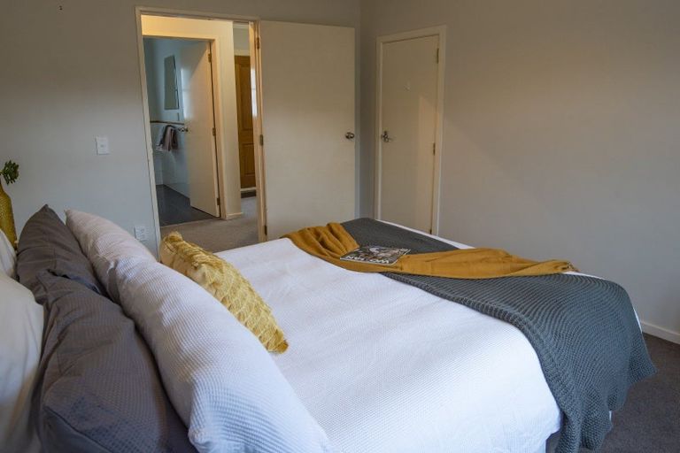 Photo of property in 29 Burden Avenue, Wainuiomata, Lower Hutt, 5014