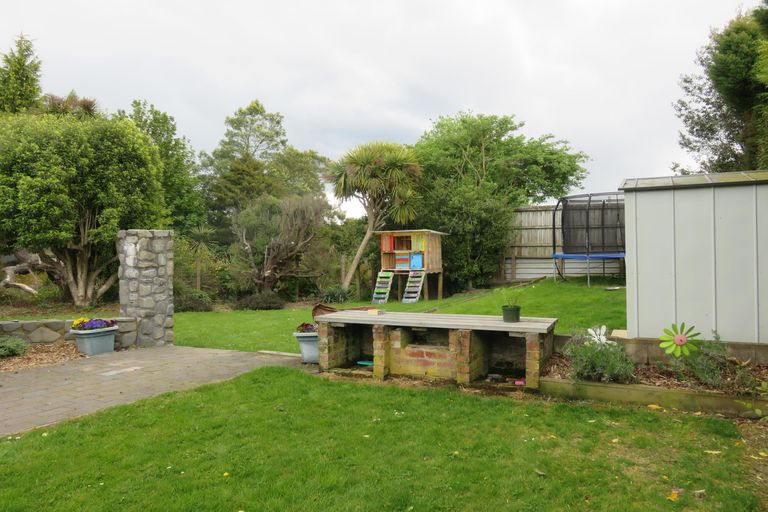 Photo of property in 15 Bridge Street, Temuka, 7920