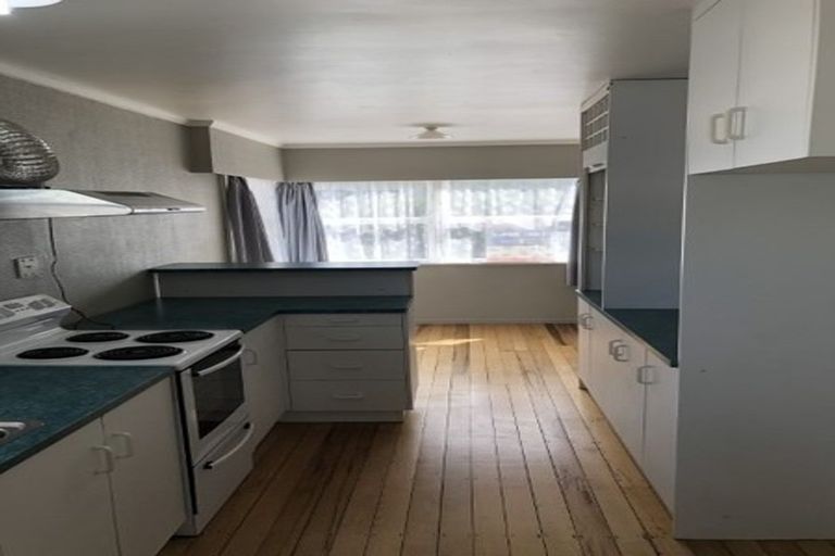 Photo of property in 37 Carrington Avenue, Hillcrest, Hamilton, 3216