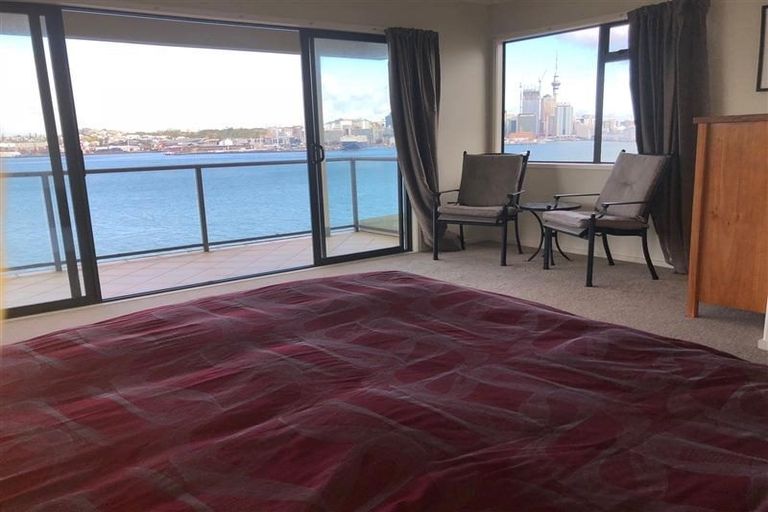 Photo of property in 61c Stanley Road, Stanley Point, Auckland, 0624