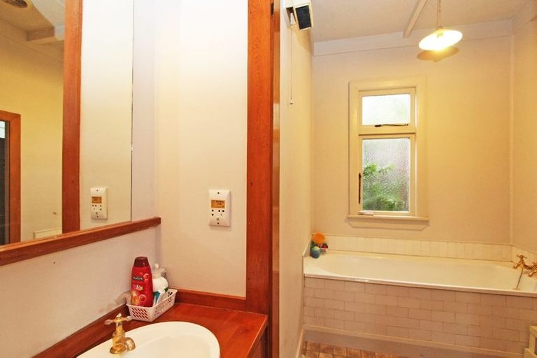 Photo of property in 8 Victoria Heights, Stepneyville, Nelson, 7010