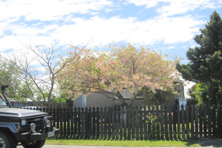 Photo of property in 2 Lacy Gate Place, Woodend, 7610