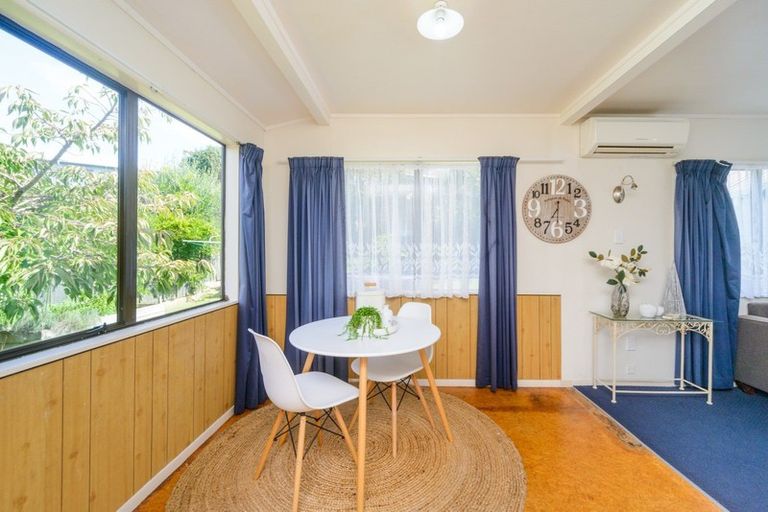 Photo of property in 12 Tiritoa Terrace, Feilding, 4702