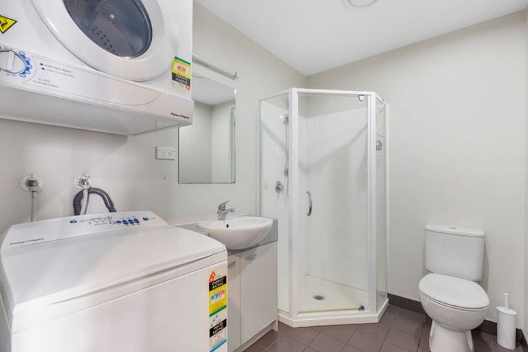 Photo of property in Proximity Apartments, 408/17 Osterley Way, Manukau, Auckland, 2104