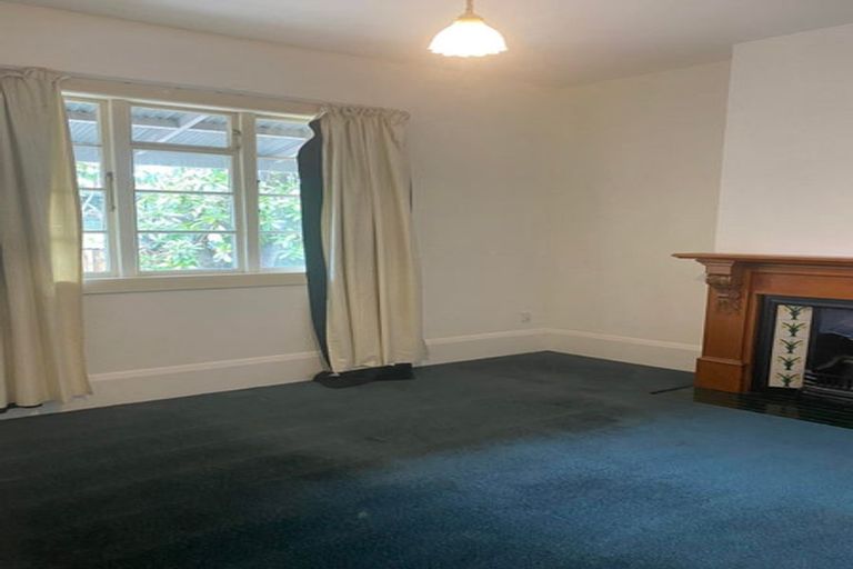 Photo of property in 35 Beckford Road, Saint Martins, Christchurch, 8022