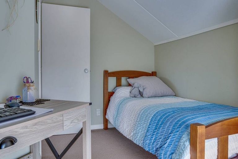 Photo of property in 19 Lakings Road, Springlands, Blenheim, 7201