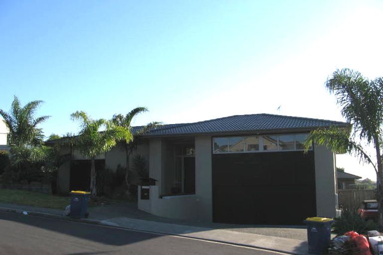 Photo of property in 46 Mulgan Way, Browns Bay, Auckland, 0630