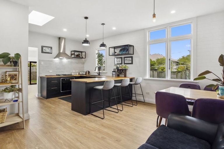 Photo of property in 85 Dalgety Street, Saint Kilda, Dunedin, 9012