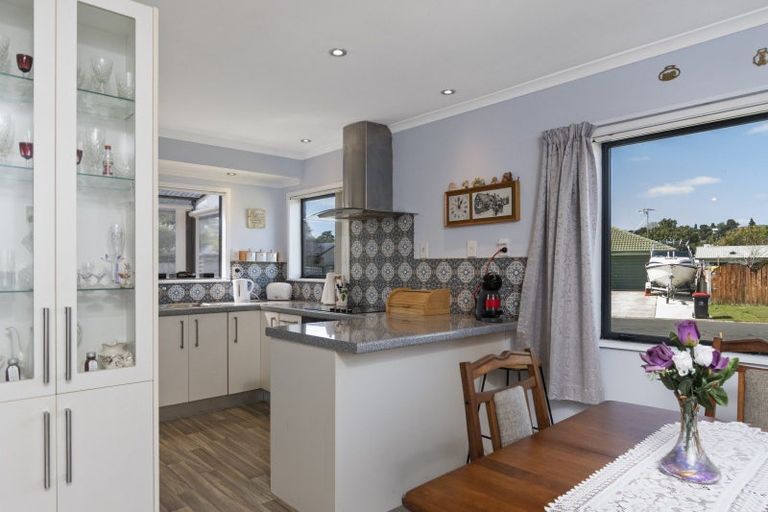 Photo of property in 12 Aaron Place, Brookfield, Tauranga, 3110