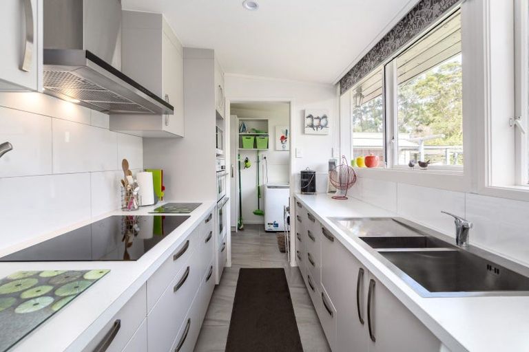 Photo of property in 75 Underhill Road, Featherston, 5710