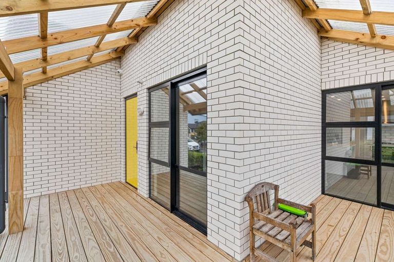 Photo of property in 13 Weri Road, Karaka, Papakura, 2113