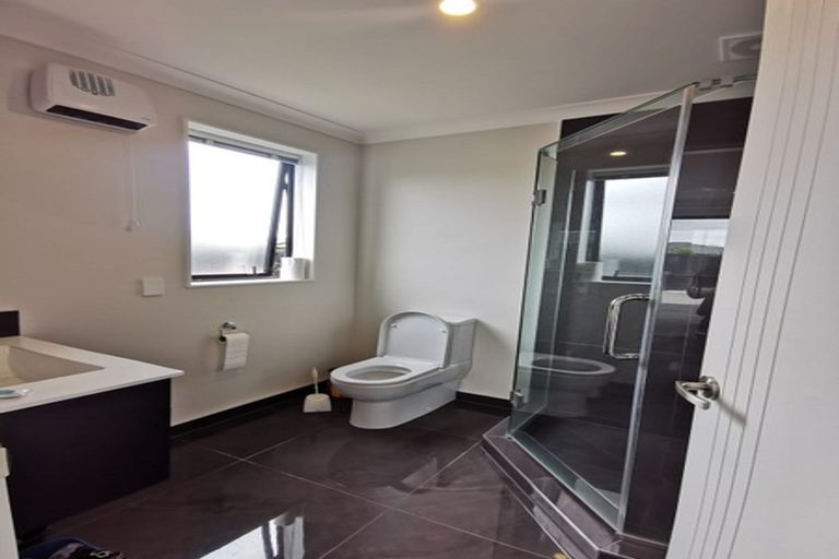 Photo of property in 12 Edwin Ebbett Place, Wigram, Christchurch, 8025