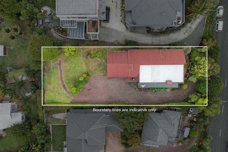 Photo of property in 14 Valley Road, Browns Bay, Auckland, 0630